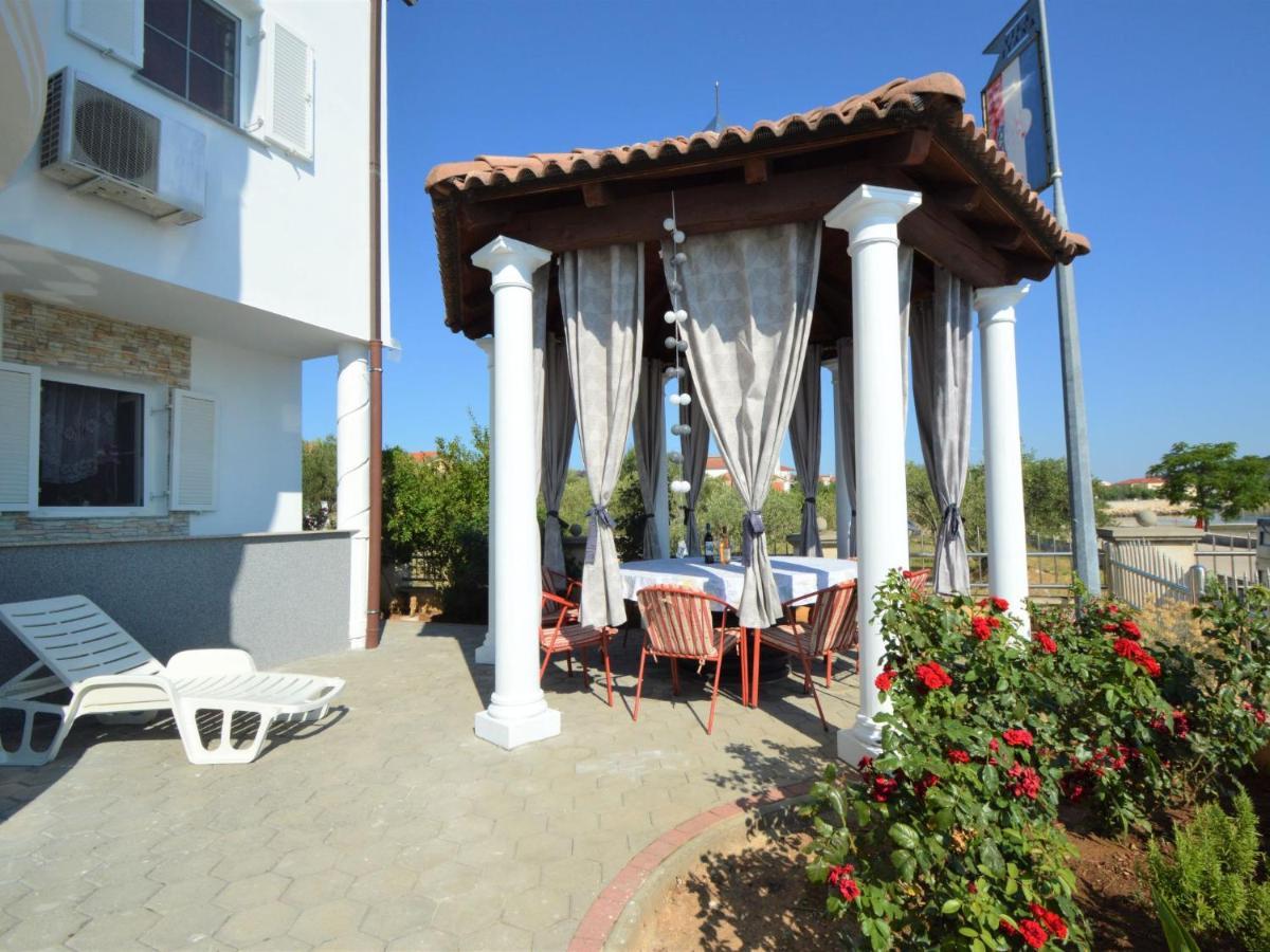 Apartment Ivana-5 By Interhome Raslina Exterior foto
